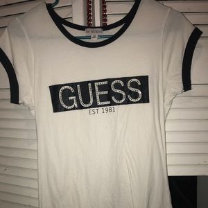 Guess t-shirt